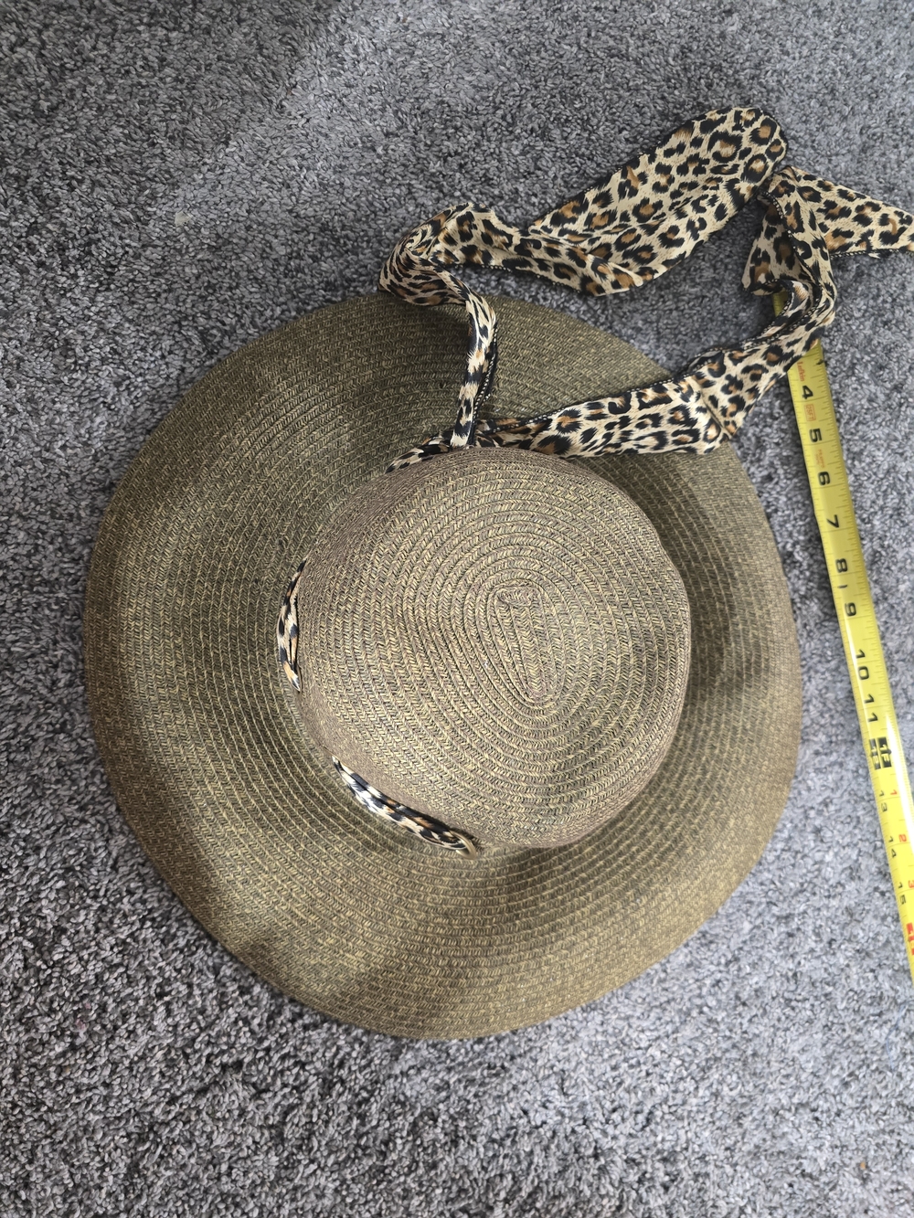 Women’s Straw Sun Hat with Leopard Tie